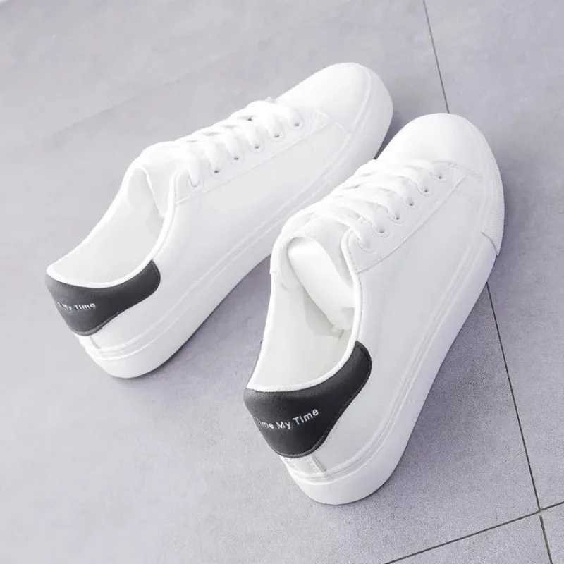 2024 New Women Sneakers Fashion Breathble Vulcanized Shoes Pu Leather Platform Shoes White Lace Up Casual Shoes Zapatos MujerC250304