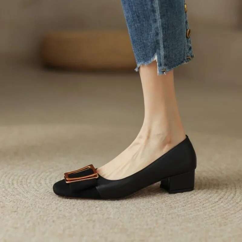 Fashion Women Pumps Spring Heel Sexy Chunky Heels Ladies Square Toe Metal Buckle Party Shoes atillas Mujer