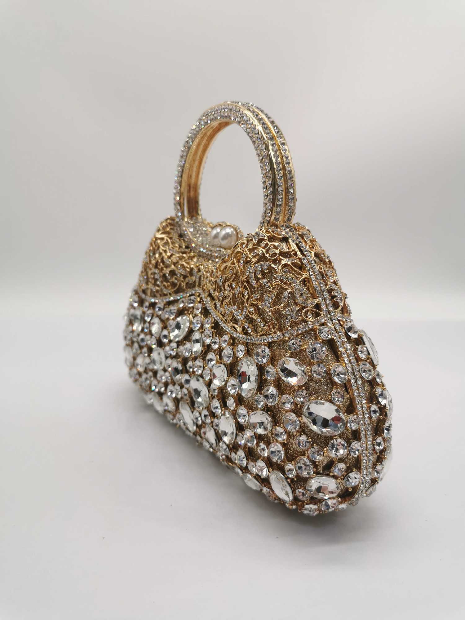Red Box Bag Diamond Women Clutch Bag Crystal Party Handbag Ladies Banquet Purse Fashion Pochette Prom Evening bags Clutches Bag Z250303