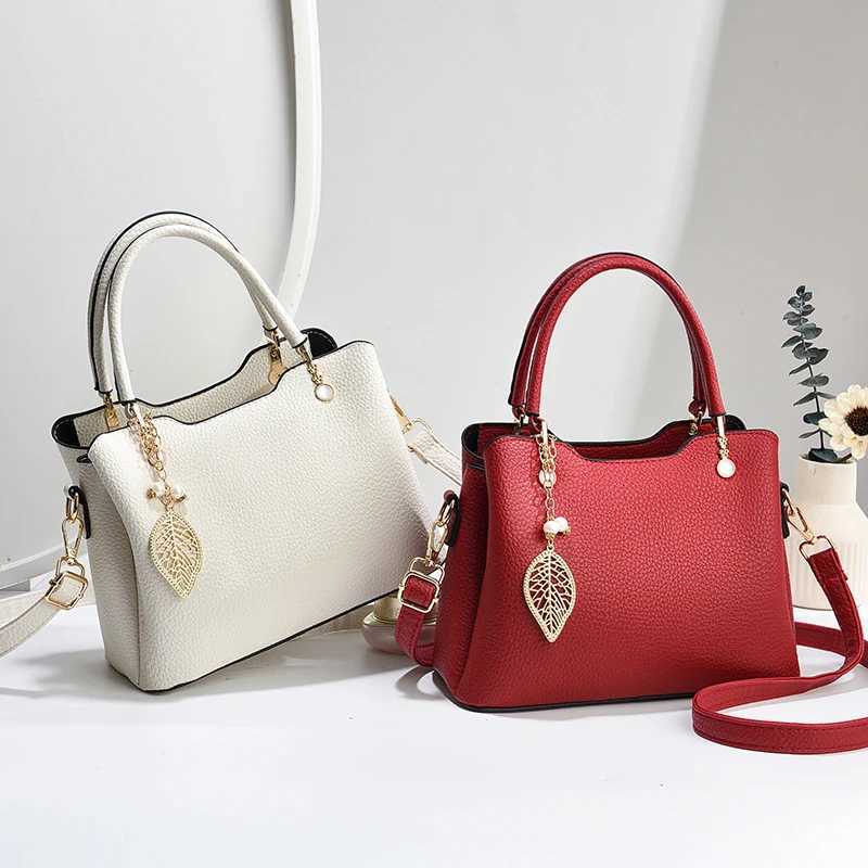 Small Elegant Solid Color PU Handbag - Removable Strap Zipper Closure Polyester Lining Casual Crossbody Tote Bag with Pendant Z250303