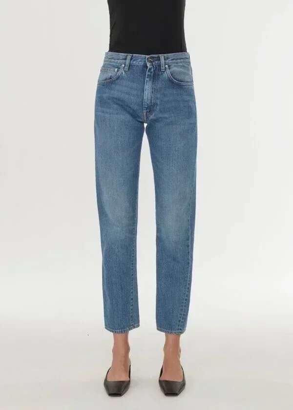 Long Pants 2025 New Loose Twisted Nine Point Straight Jeans Women
