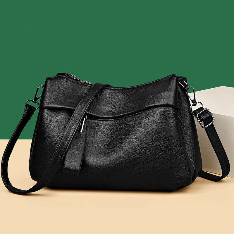 Large Capacity Soft Leather Women's Crossbody New Mom Bag, Simple And Versatile Shoulder Bags