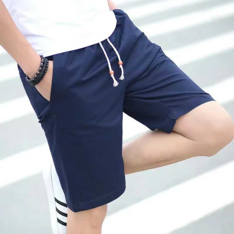 2024 summer fashion brand pure color mens casual running shorts Korean season pants fashion loose cotton sports shortsT250304