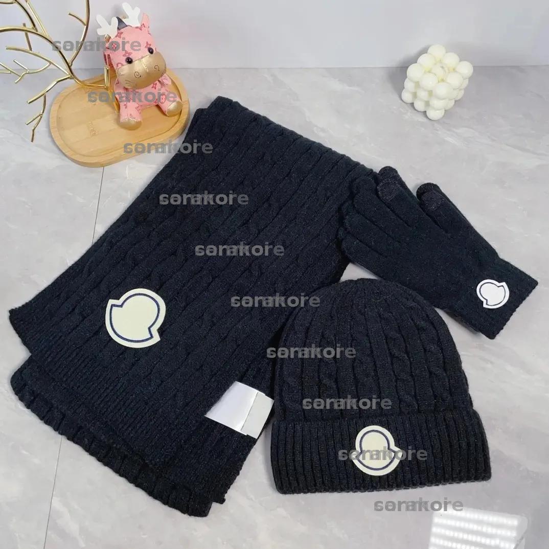 Designer Luxury Knitted Scarf for Men and Women in Winter Wool Fashion Cashmere Scarf Luxury Knitted Hat Warm Glove Set BFG2501103