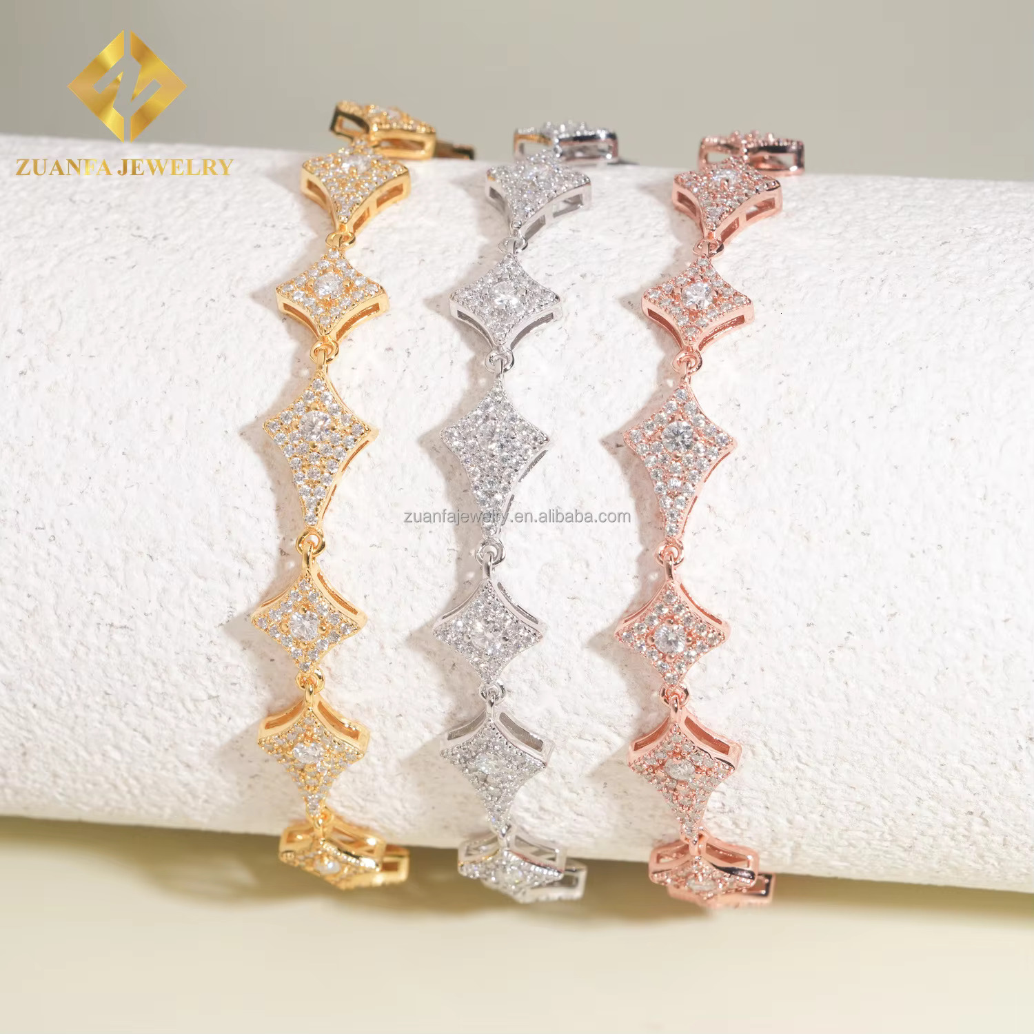 New Design Elegant Female Iced Out Hip Hop Jewelry S Sier Moissanite Dia Bezel Setting Cluster Tennis Chain Bracelet