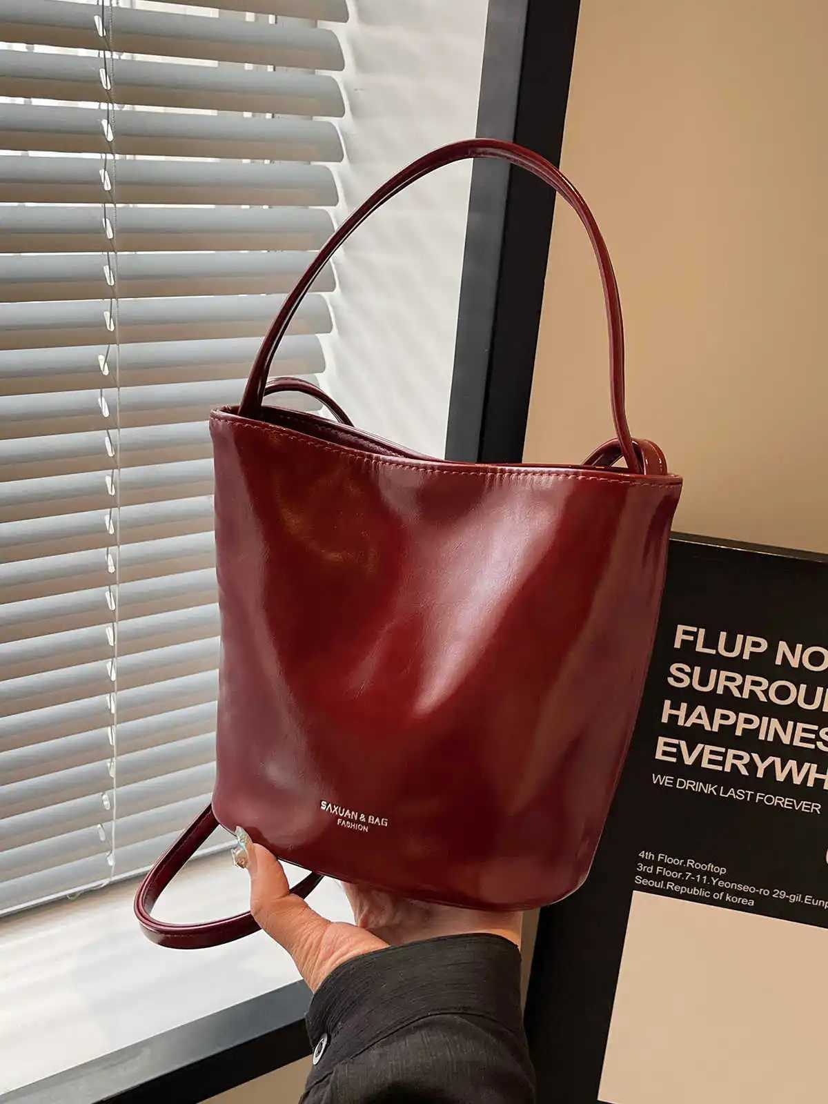 Red PU Womens Bucket Bag Autumn/Winter New Business Travel Shoulder Cross Bag Elegant Bridal Handbag Z250303