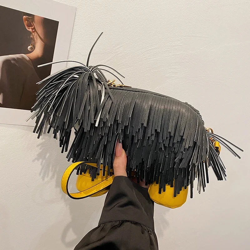 Highend PU Unique Dog Shape Shoulder Bags Personality Super Cool High Quality Tassel Womens Crossbody Bags 2024 Fashion 250218