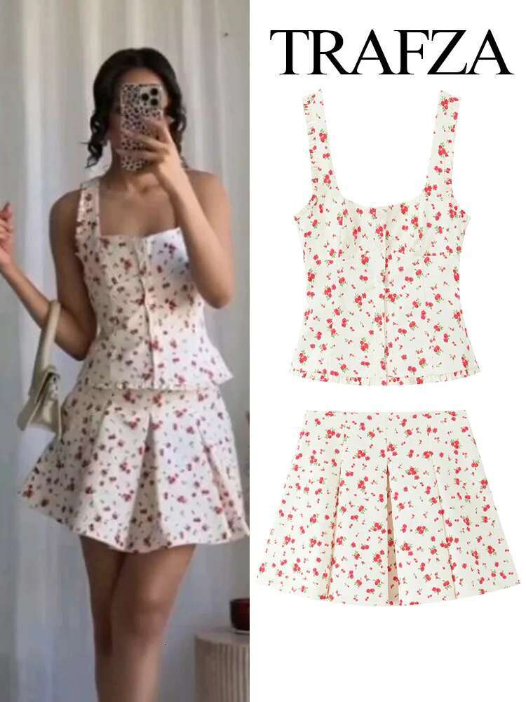 TRAFZA Female Elegant Wer Print Elastic Sleeveless Single-Breasted Decorate Top+Zipper A-E Pleated Mini Skirt 2 Piece Set
