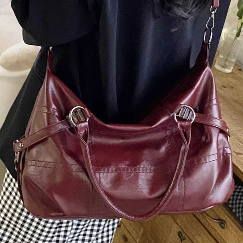 Womens Wine Red Commuter Shoulder Bag Large Pu Leather Elegant Tote Handbags for Female Ladies Aesthetic Messenger Bags Z250303