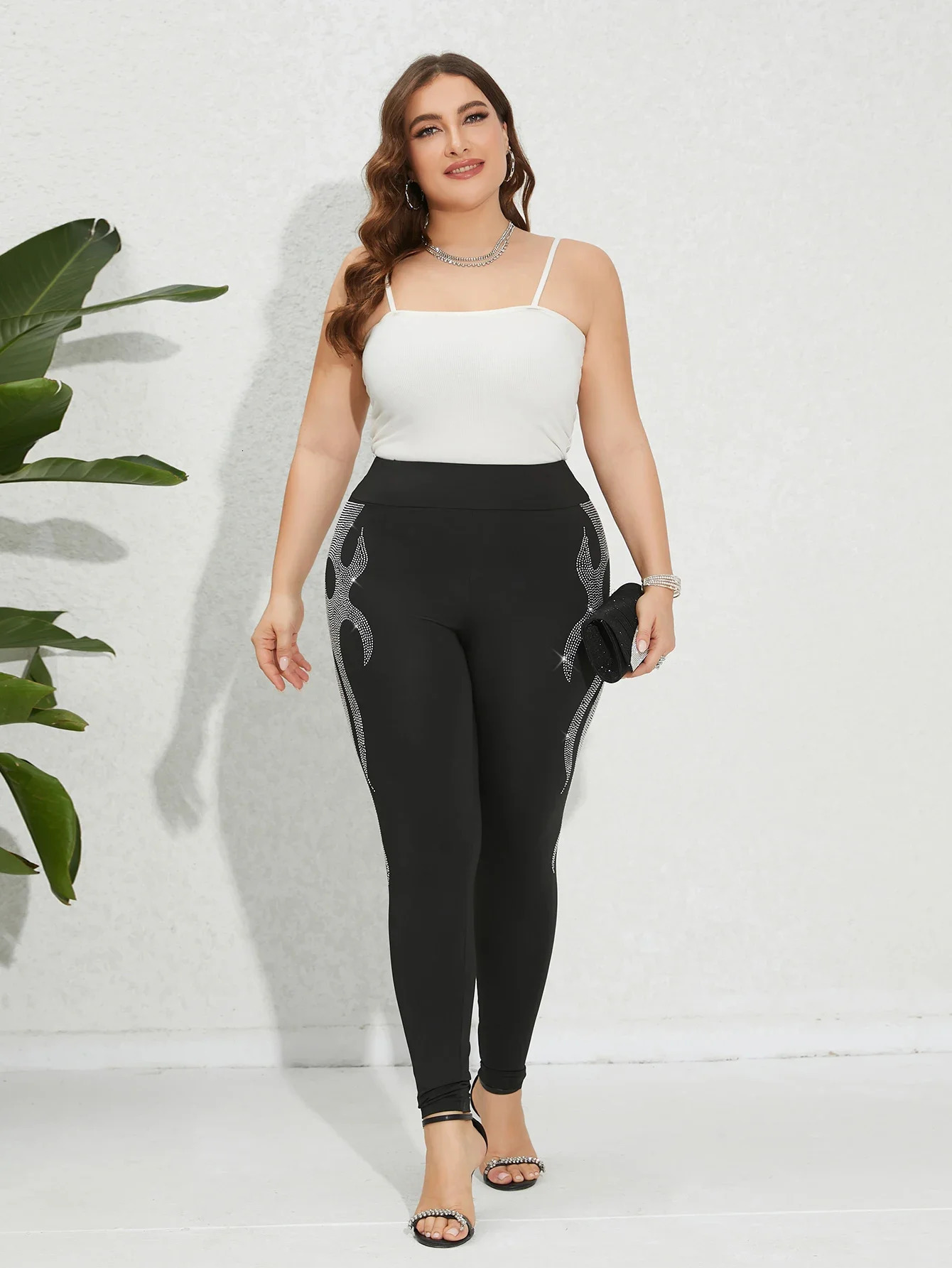 Womens Long Leg Water Diamond Flame n Knitted Fabric High Elasticity Trouser Comfortable and Fashionable Bottom 250304