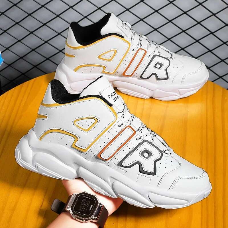 Fashionable Korean Styl e Comfortable Sport Sho es High Top Couple Model Casual Running Trendy Men's
