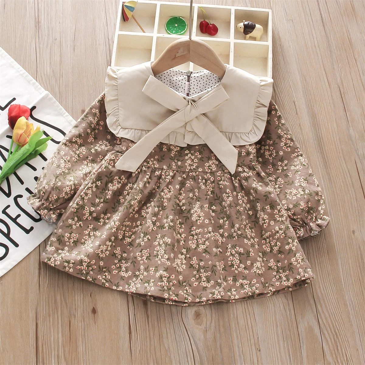 Autumn And Winter Girls Dress Countryside Fragmented Flower Bow Lace Lapel Sweet Long Sleeve Forest Style Wear 250303