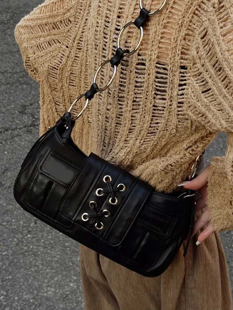 New Trendy High-end Strap Underarm Bags For Women Spicy Girl Metal Ring Crossbody Shoulder Bag Commuting Versatile Red Handbag Z250303