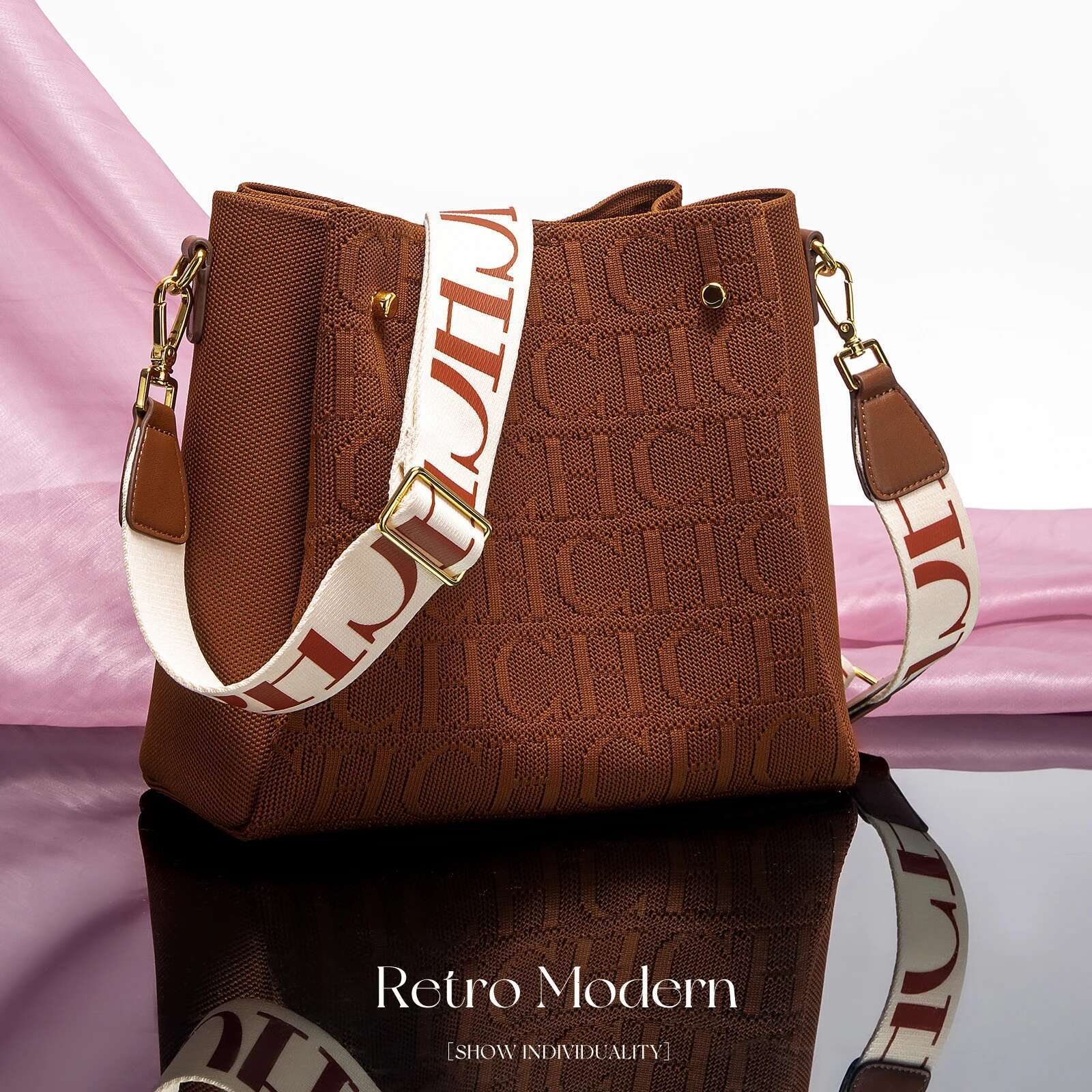 Classic Retro New Solid Color Letter Design Women's Shoulder Bag Fashion Party Multifunctional Ocn Handbag