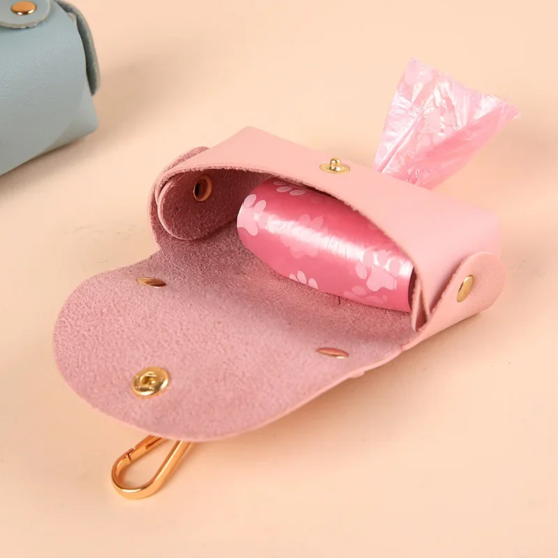 Portable Dog Poop Bag Dispenser Reusable Leather Poop Bag Holder Dispenser for Leash Outdoor Pet Bag Holder