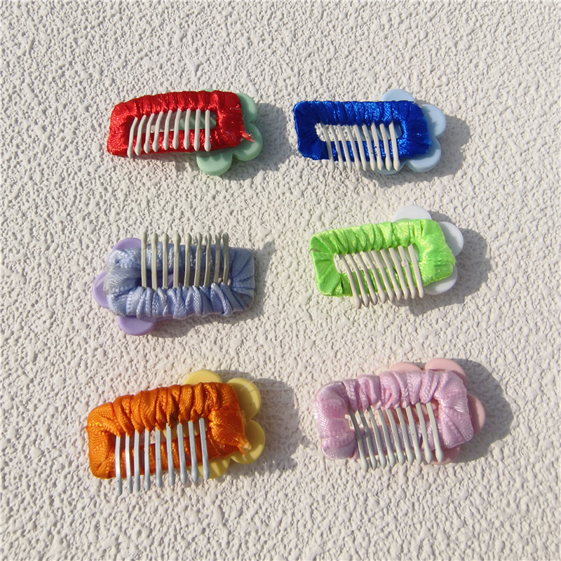 Colorful Flowers Dog Hairpin Fashion Comb Hair Clips for Small Dogs Cute Puppy Cat Headwear Dog Grooming Hair Accessories
