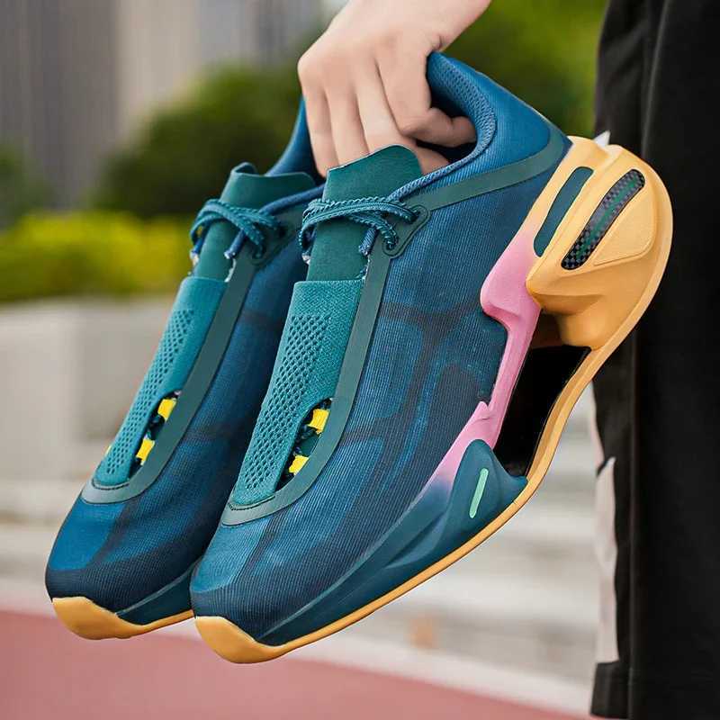 Sports Comfortable Non-slip Outdoor Brand Light Fashion Sneakers Women Men Casual Walking Running Hiking ShoesC250304