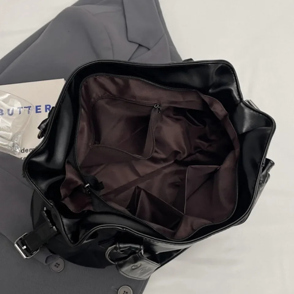 Retro Roomy Shoulder Bag Female y Solid Color Classic Crossbody Large Capacity Style Soft PU Leather Tote 250303