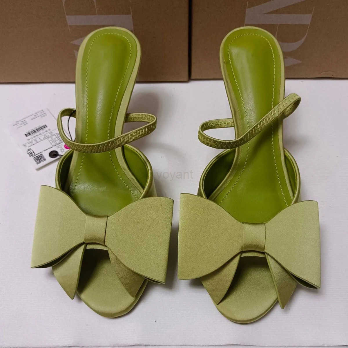 2025 Summer New Wens High Heel Sandals Blue Silk Texture Bow High Heel Sandals Wens sandals Chain Matte Crescent Bag Set Z250304