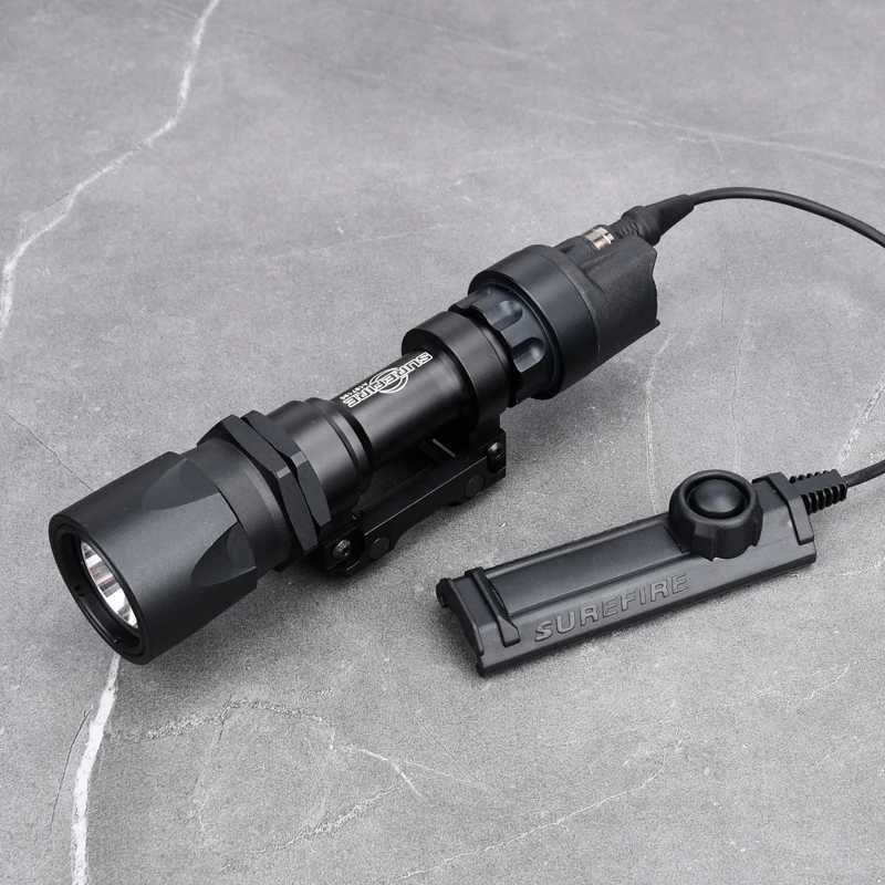 Surir M951 D white flashlight M600 M300 metal reconnaissance light with dual tail tactical air gun Rif Lanterna hunting 20mm railXJ250303