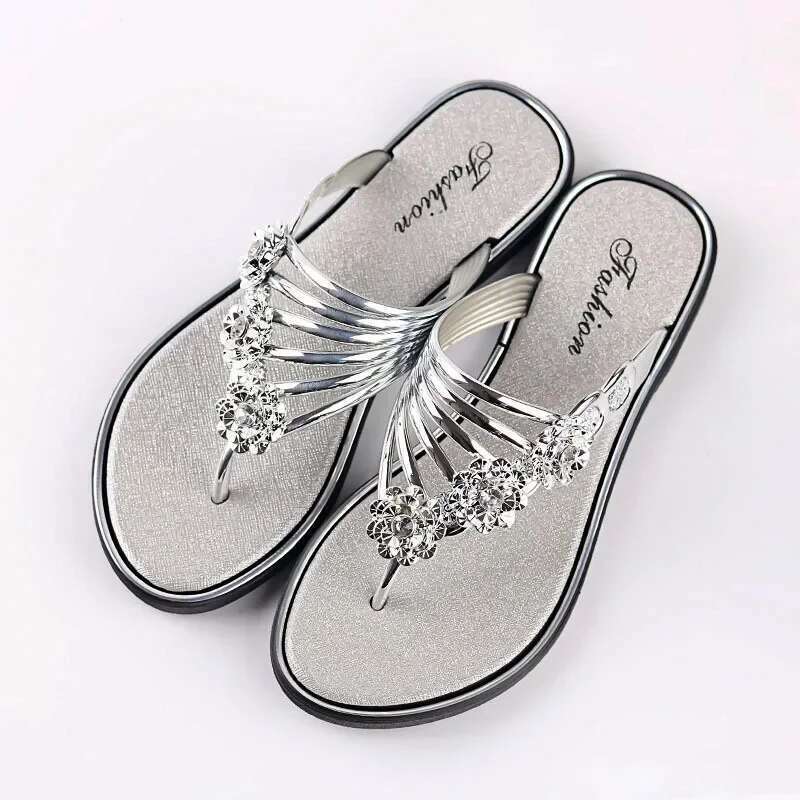 Flat Sier New Shoes Light Outerwear Casual Flip ps 2025 Women's Slippers Summer Sandals