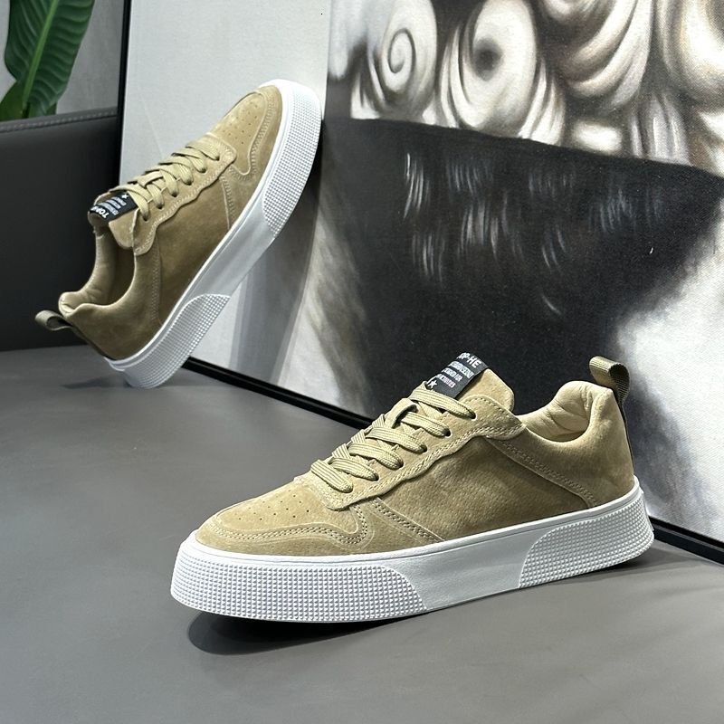 2025 Thick Soled Casual Board Fashion New Designer Board Shoes, Low Top Lace Up Soft Sole Breathable Sports Shoes Suitable For Men's Niche Black 