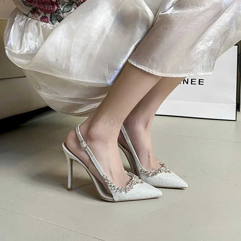 2025 Summer Classic Crystal Pumps Sexy Pointed Toe Rhine Sequin Cloth High Heel Sandals Wens Banquet Dress Wedding Shoes Z250304