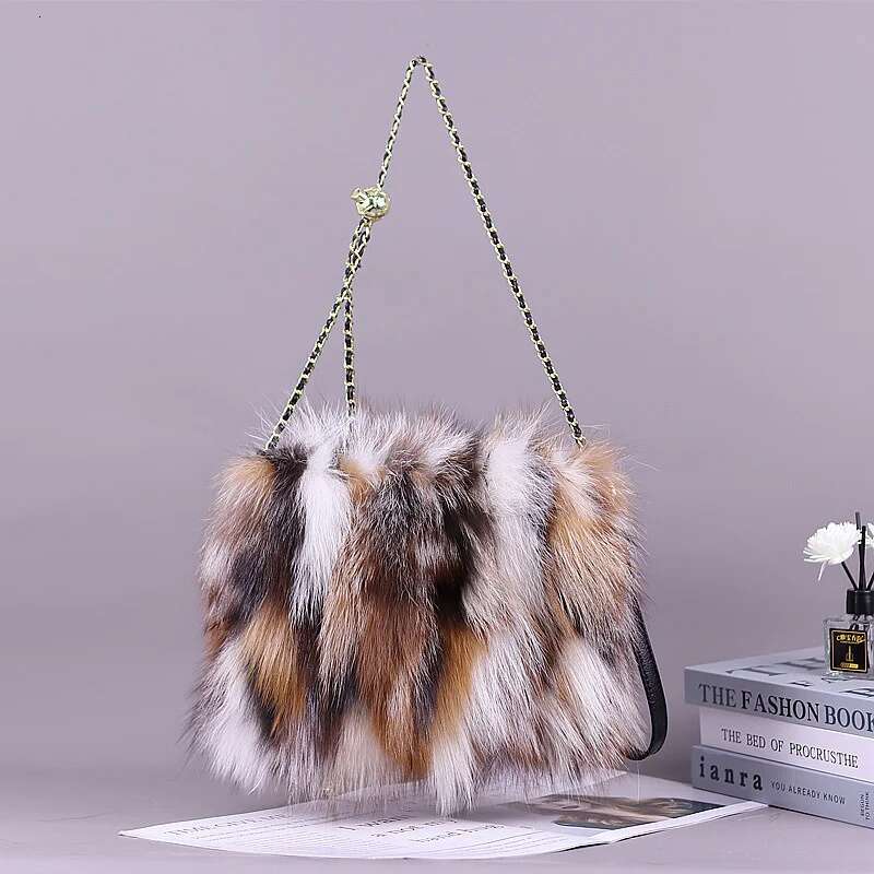 Fashion Bag Autumn And Winter Real Fluffy Fox Messenger Bags For Female Fur Warm Plush Handbag
