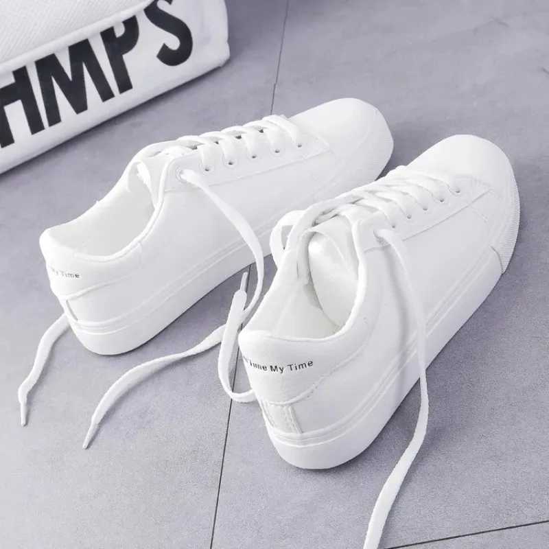2024 New Women Sneakers Fashion Breathble Vulcanized Shoes Pu Leather Platform Shoes White Lace Up Casual Shoes Zapatos MujerC250304