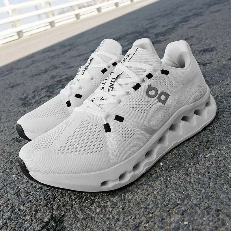 Summer Hot Seller: Fashionable Cushioned w ith Breathable Sports Design,Fashionable Lace up Runnin g Shoes for women