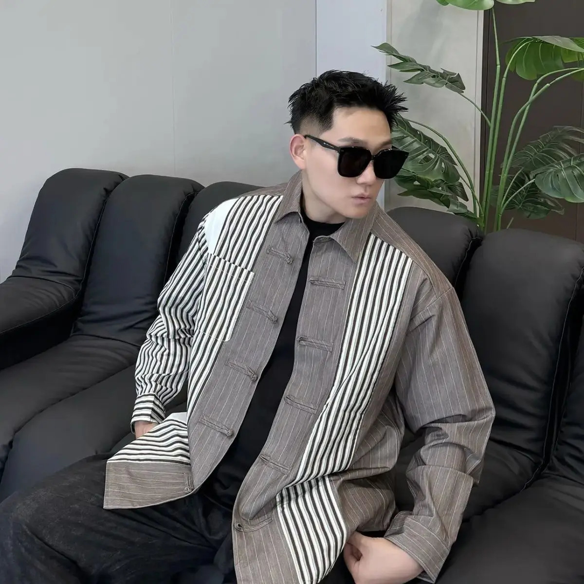 Chinese Style Autumn Men Buttoned Black and White Striped Retro Long-sleeved Shirt Fashionable Cardigan 250227