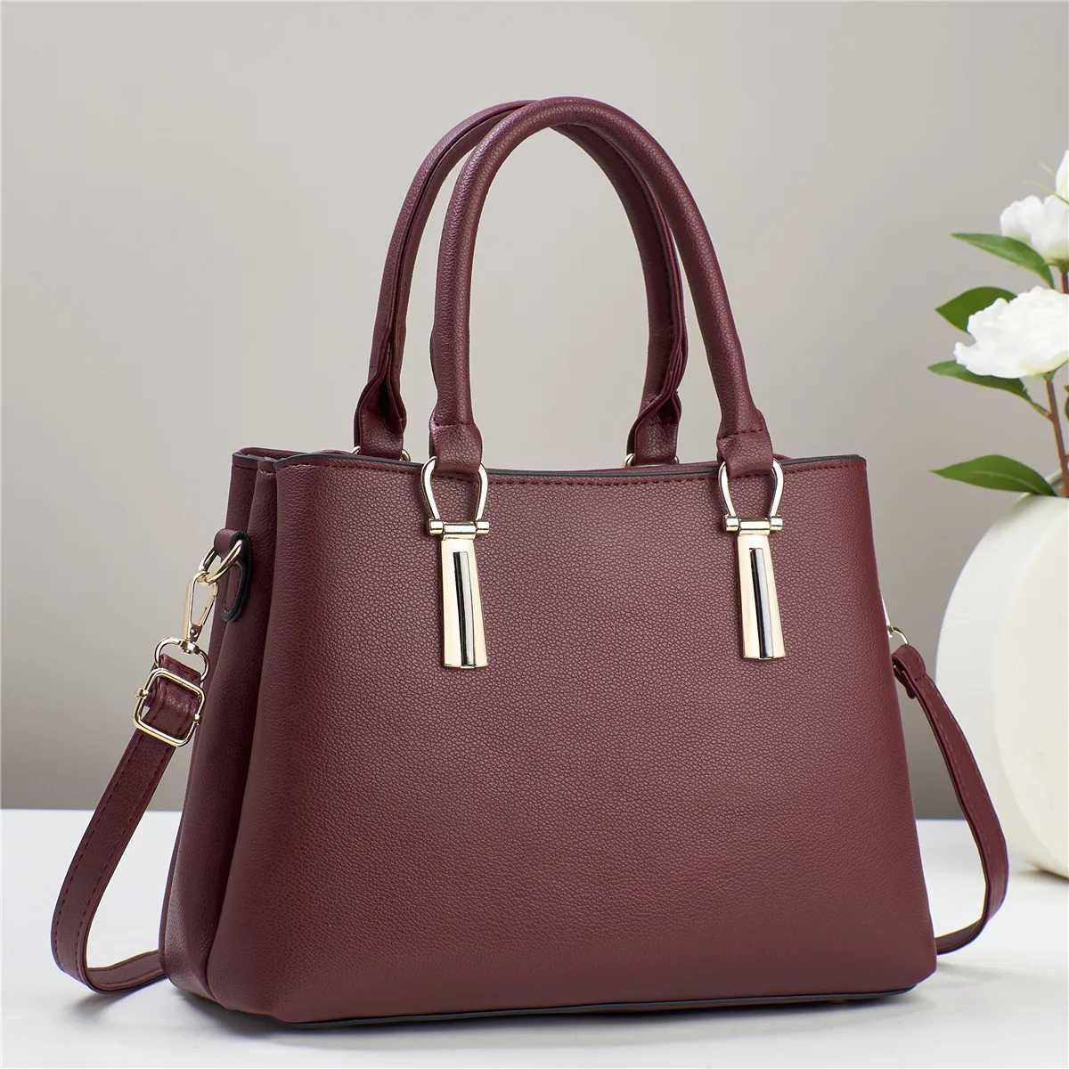2024 New Womens Super Large Capacity Single Shoulder Cross Body Bag Z250303