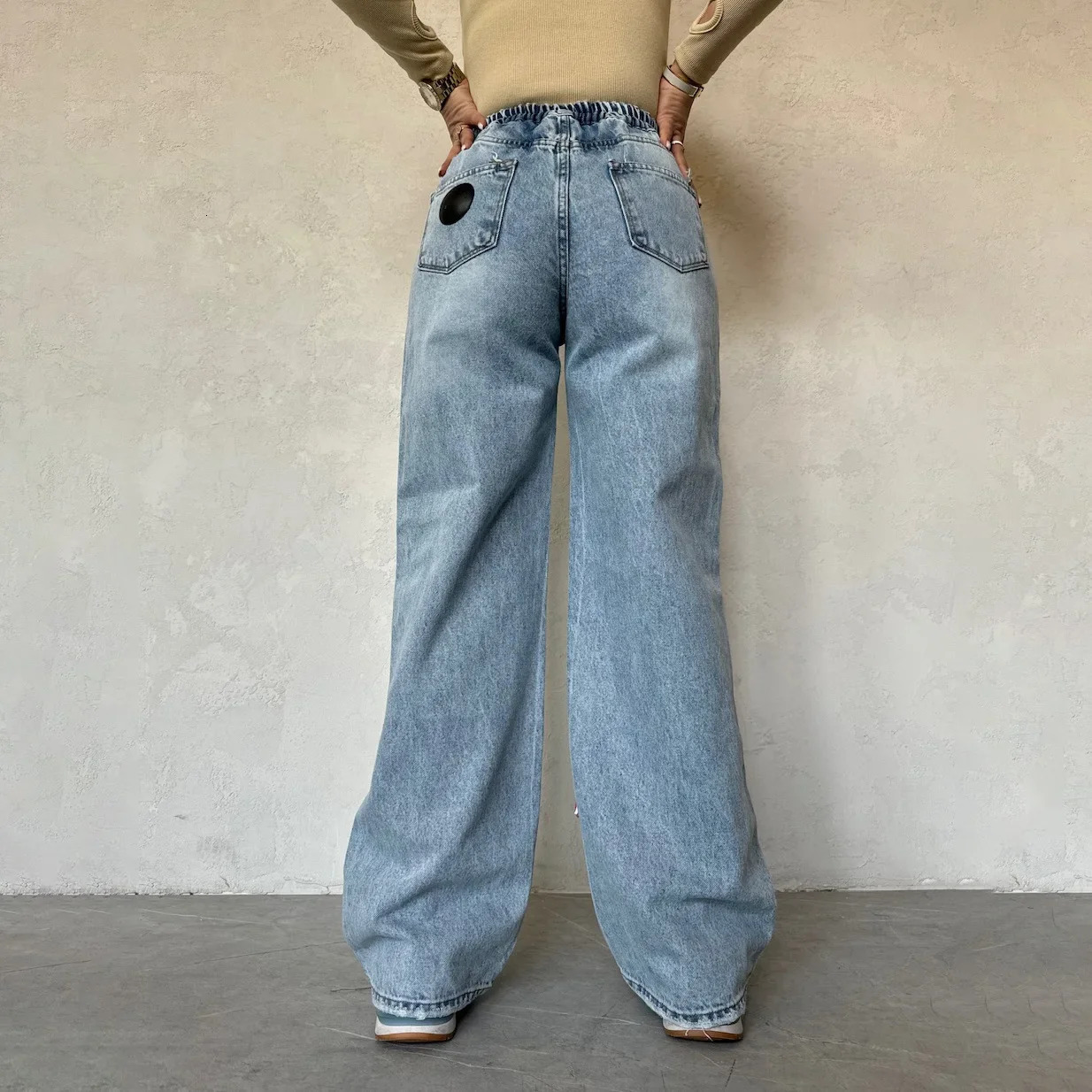 American Style High Waisted Womens Jeans Sensible 3D Decorative Fashion Street Clothing Distressed Denim Wholesale AutumnWi 250227