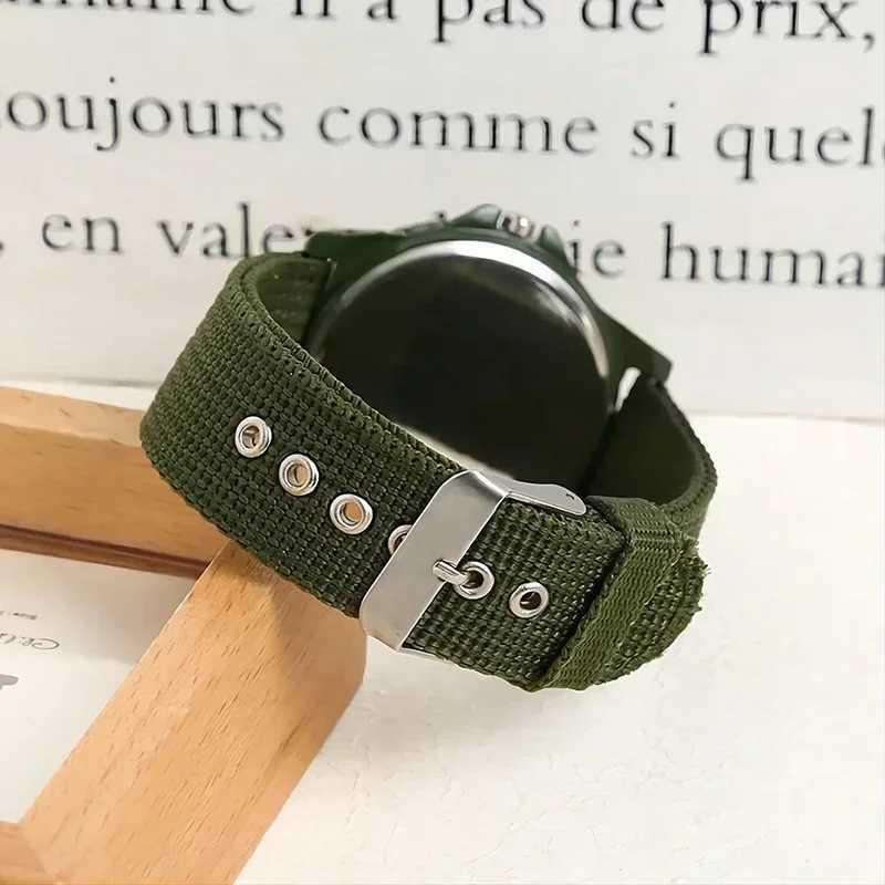 Luxury Design Mens Luminous Hand Wind Alloy Mens Winner Exquisite Compact Wrist Men Mens WatchesXJ250304