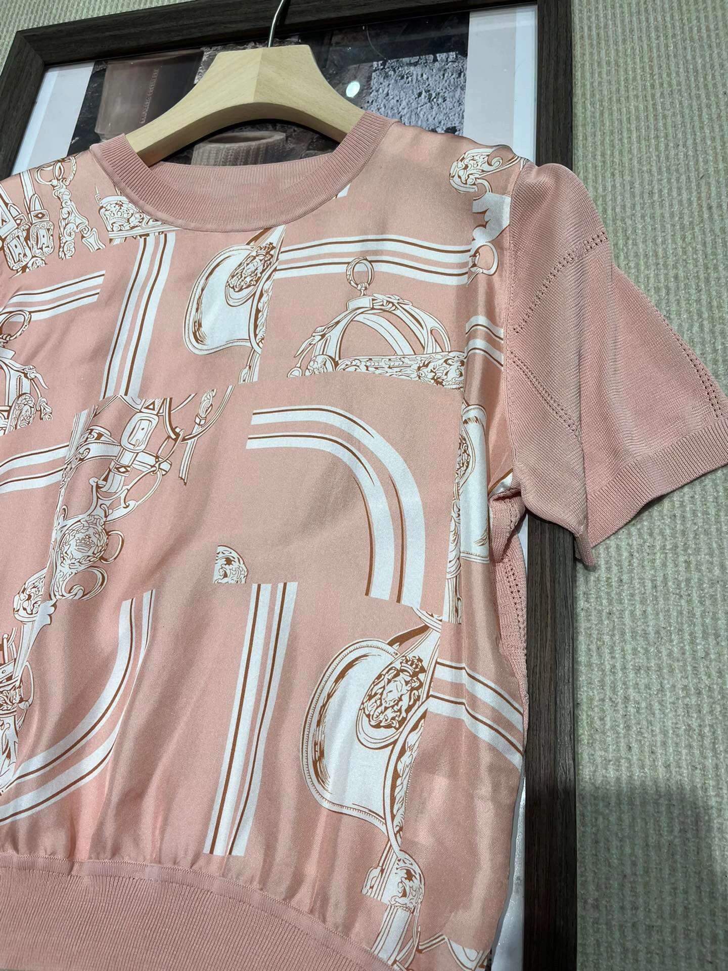 2024 Spring 24Ss New Fashion Chain Knitted Print SILK Designer Tee T Shirts Top Brand Clothing For Women