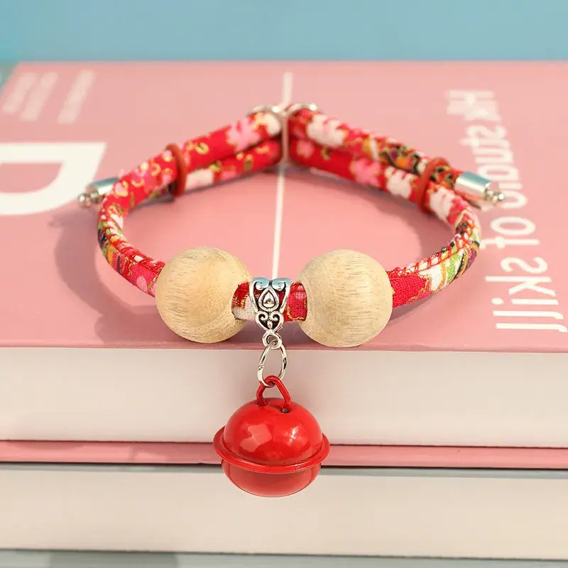 Update 2025 New Supplies: Pet Insect Anti Jumping, Stinging, Lice , Puppy, Cat Collar, Bell, Camphor Wood Necklace, Wholesale Free
