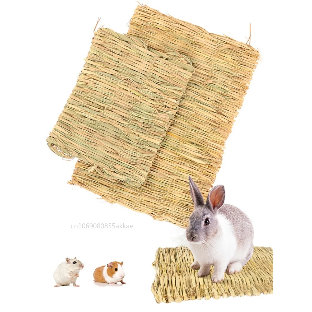 S/L Rabbits Grass Mat Small Animal Woven Hay Mat Natural Straw Bedding Resting Cage Mat for Bunny Guinea Pig Chinchilla Hamster