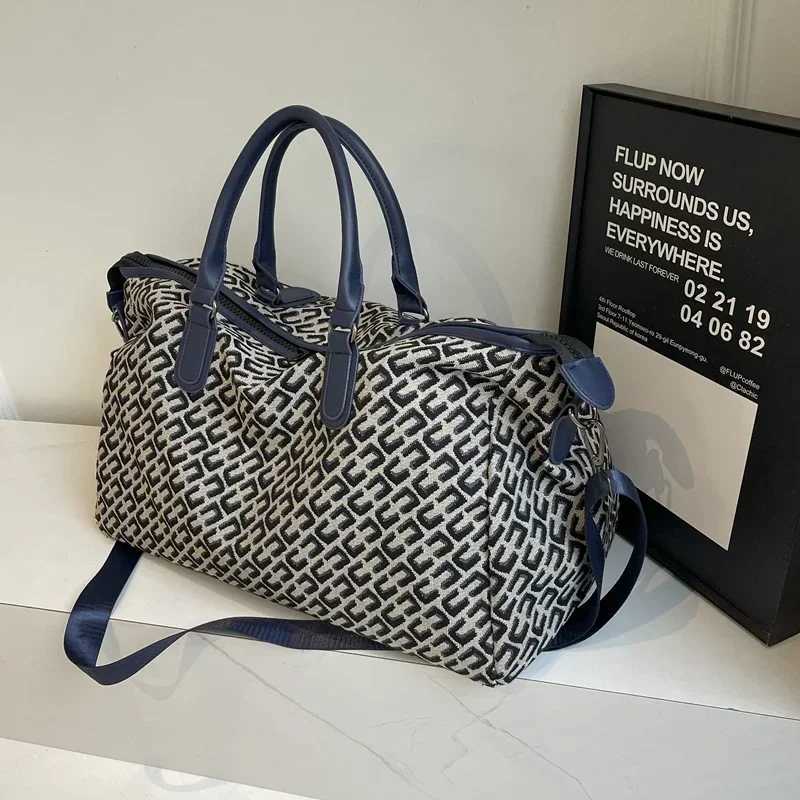 Fashion Pattern Printed Oxford Spinning Travel Bag Large Capacity Solid Multi-kinetic Sports Bag 2024 Hot Sale Bags for Women Y250304