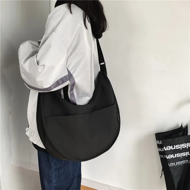 Y2K school bag large nylon bag homeless cross body bag womens handbag unisex couple bag shoulder bag Bolso 250303