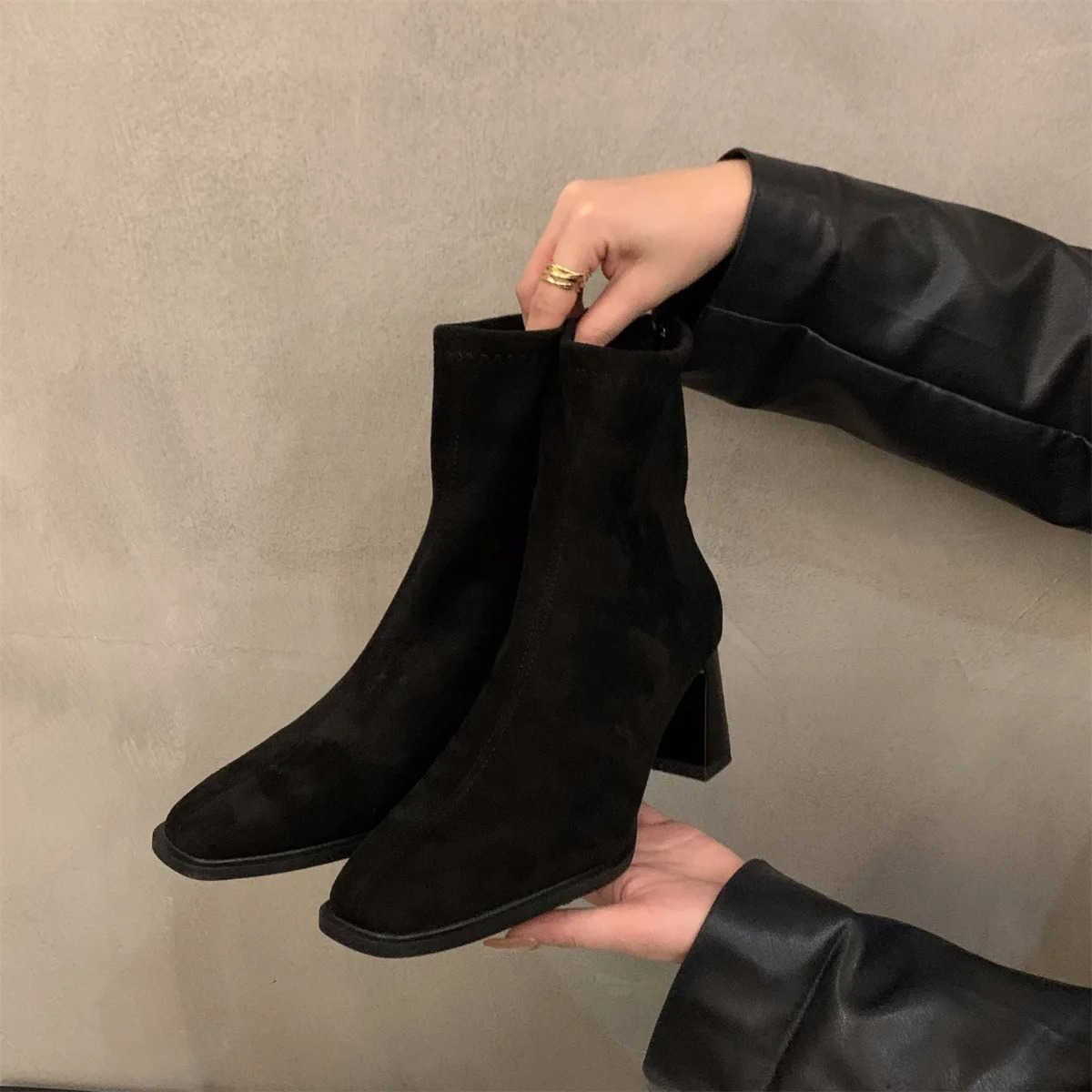 High Heel Korean Small Ankle Boots Suede Riding Boots Wens Shoes 2024 New Autumn and Winter Square Thin Short Boots Z250304