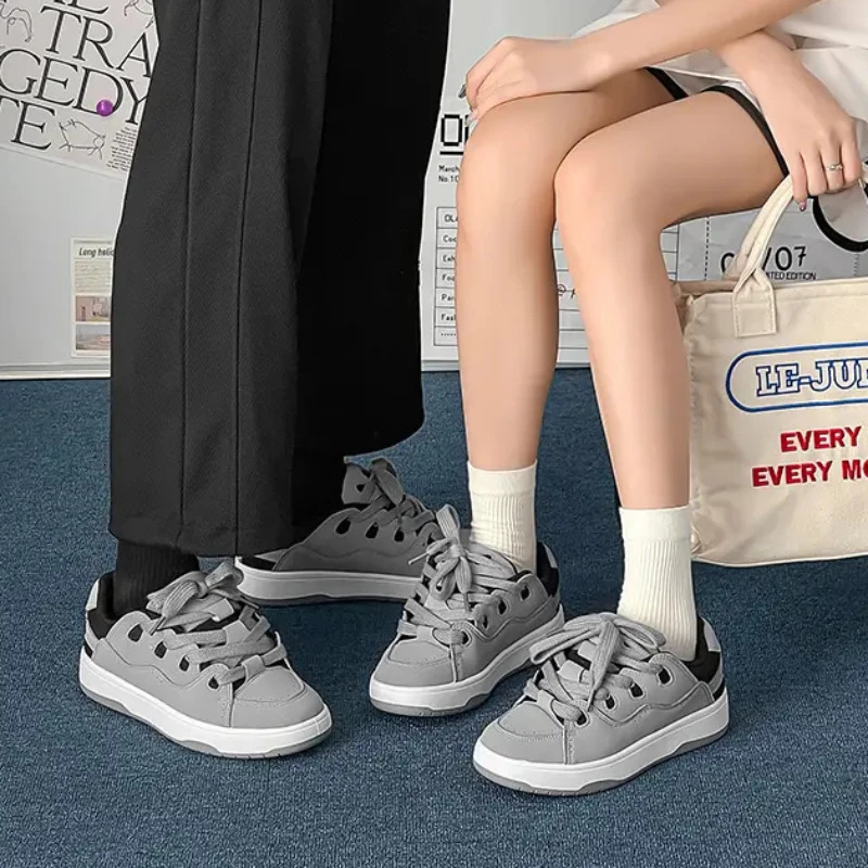 Mens Trendy Skate Shoes Men Women Fashion Casual Outdoor Stylish Womens Skateboard Shoes Streetwear Platform Sneakers 250228