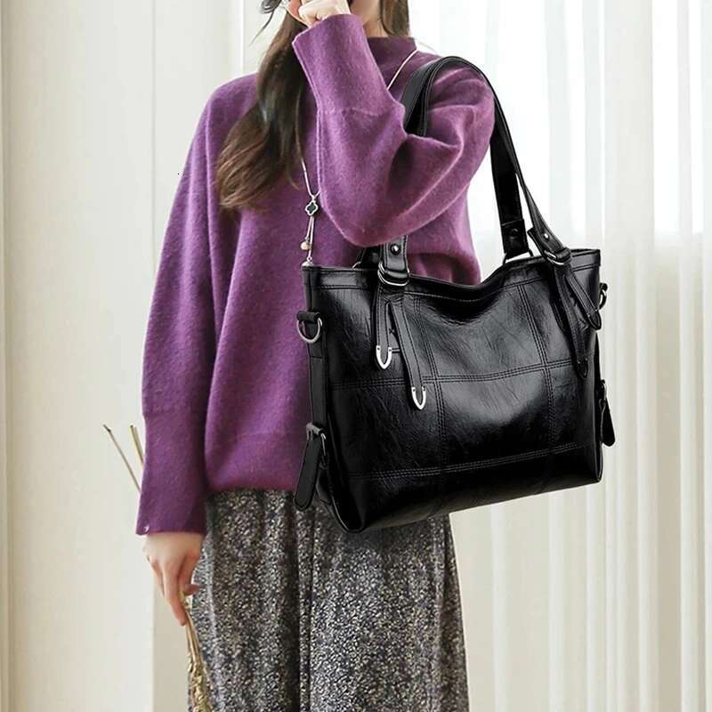 Winter PU Leather Shoulder Bag Trendy Zipper Handbags And Purse Omen Large Capacity Designer Crossbody Bags