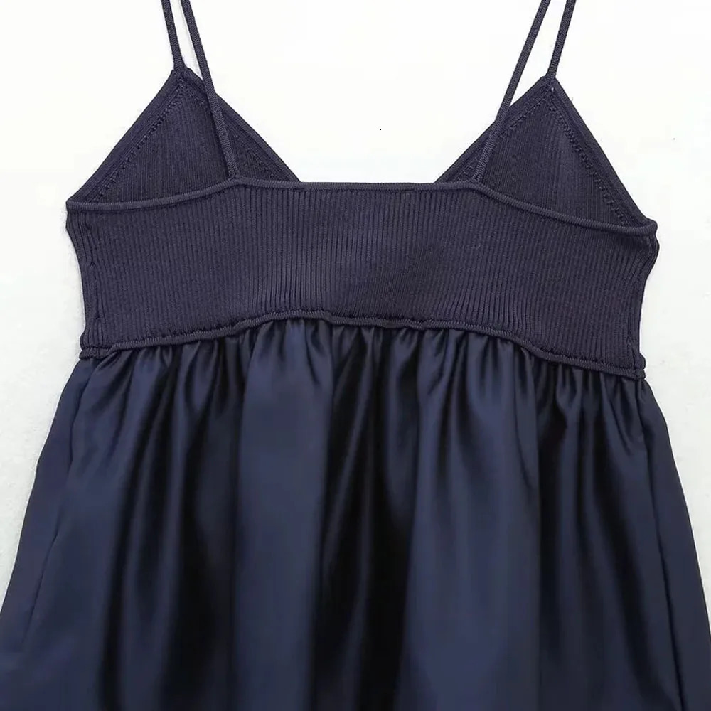 TRAF Blue Crop Top Womens Ruffle Knitted Camis Top Womens Shoulder Tight corset Top Womens No Back Tube Top 250228