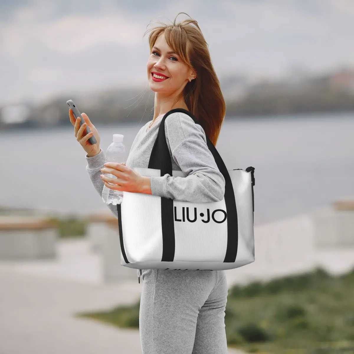 Custom Liu Jos Women Large Capacity Beach Gym Shoulder Travel Bag Y250304