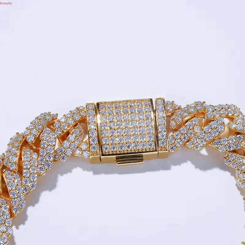 Starsgem New Hot Sale Products 7 Inches Full Dia Setting S Gold Plated Moissanite Cuban Chain Bracelet for Men