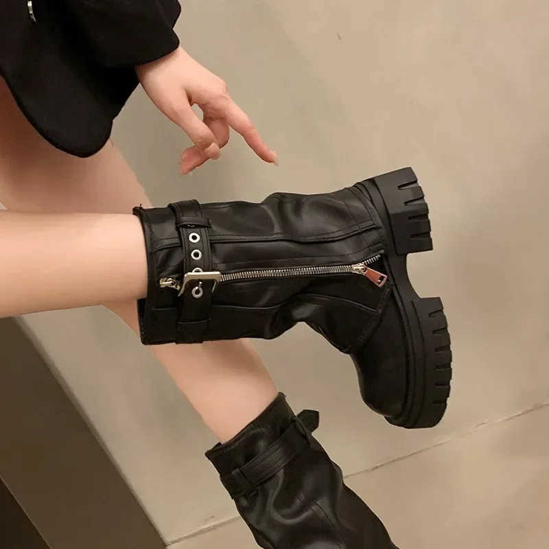 Autumn Winter Wen Mid-Calf Boots Belt Buckle Boots Punk Zipper Boots Fold Motorcycle Boot Platform Boot Botas Para Mujer Z250304