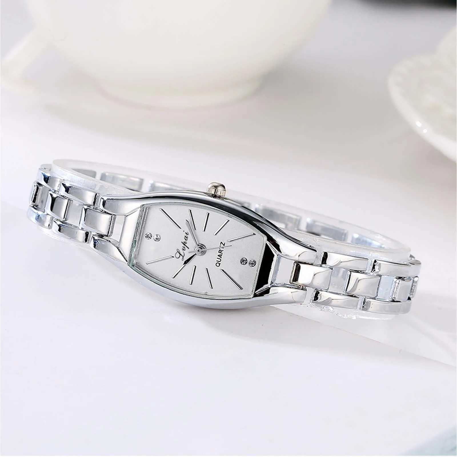 Retro Quartz Ladies Elegant Studed With Diamond Fashion Luxury Steel Belt Wrist Beautiful Gifts Casual iceXJ250304