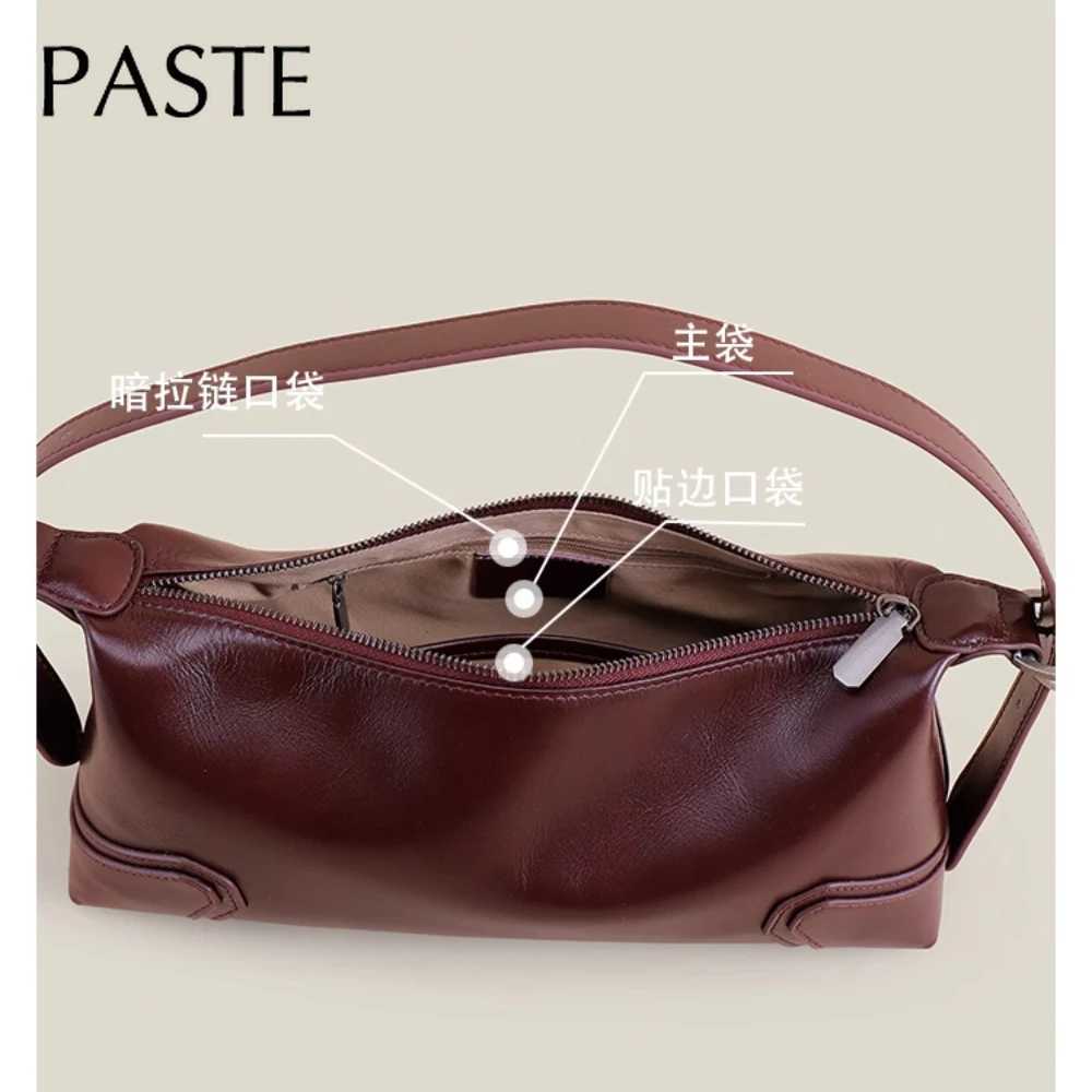Ins Chic Designer Adjustable Length Belt Handle Tramp Handbag Oil Wax Cow Leather Womens Armrest Shoulder Bag Wine Red Handbag Z250303