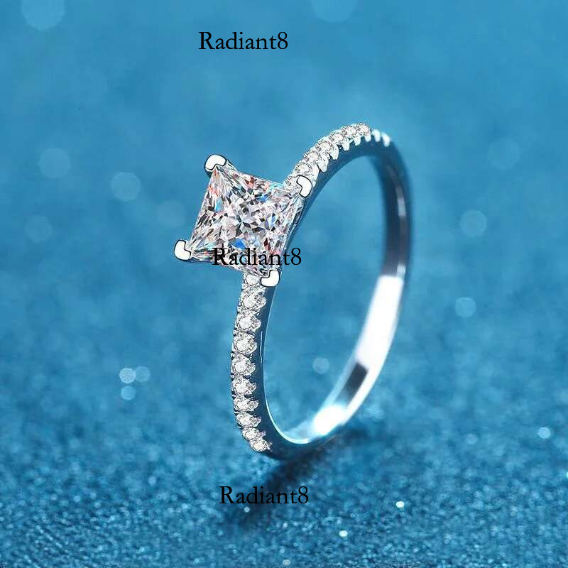 Real 1ct 2ct Princess Square Moissanite Rings For Women Sparkg Dia Engagement Wedding Band S Sier Plated Pt950 GRA