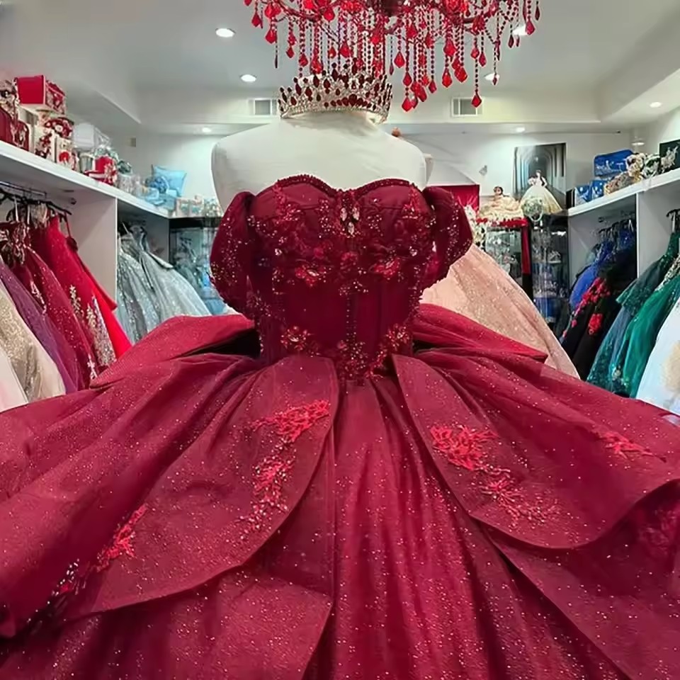 Burgundy Off The Shoulder Ruffles Bow Quinceanera Dresses Ball Gown Appliques Lace Sweet 15 Anos Mexican Customized